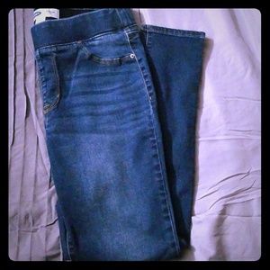 Old Navy Rockstar Jeggings